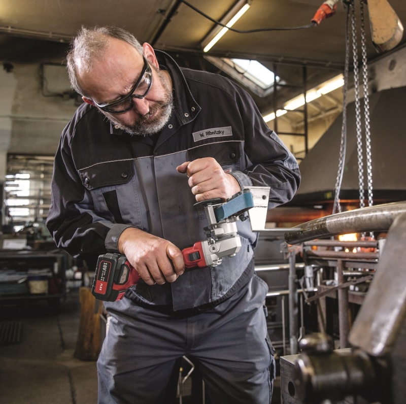 Flex FBE 30 18-EC C Cordless TrinoxFlex Belt File - Image 5