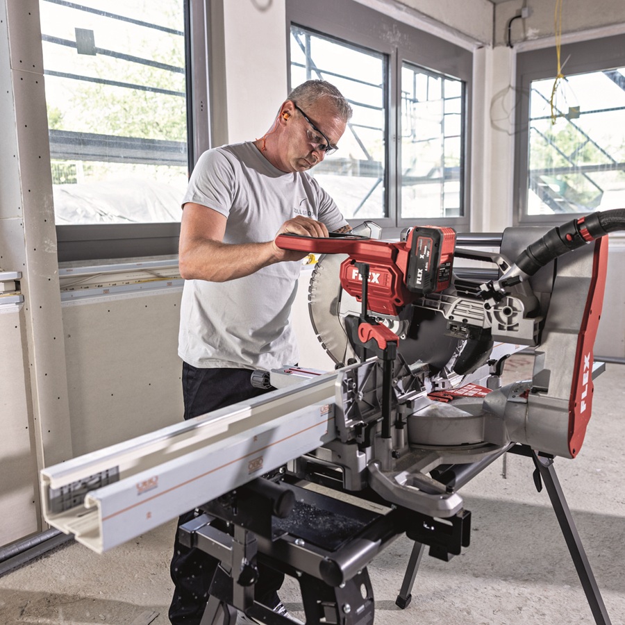 Flex SMS 305 18.0 EC Cordless Compound Mitre Saw - Image 11